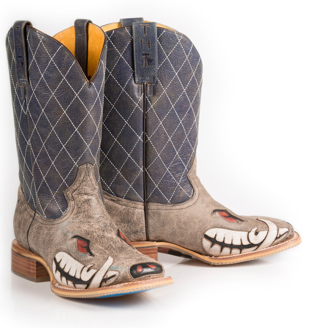 MENS NOT BOARING W WITH  ROUGH N' TOUGH SOLE