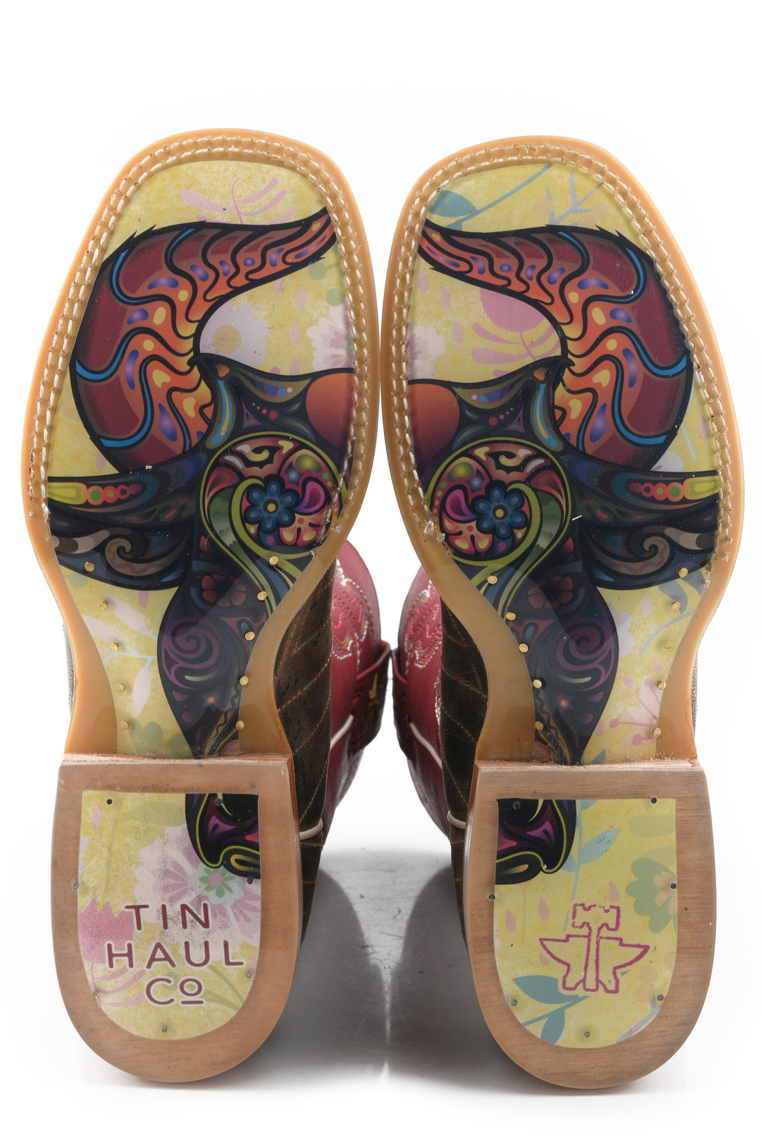 WOMENS SUPER NOVA STAR WITH BULL DOODLES SOLE