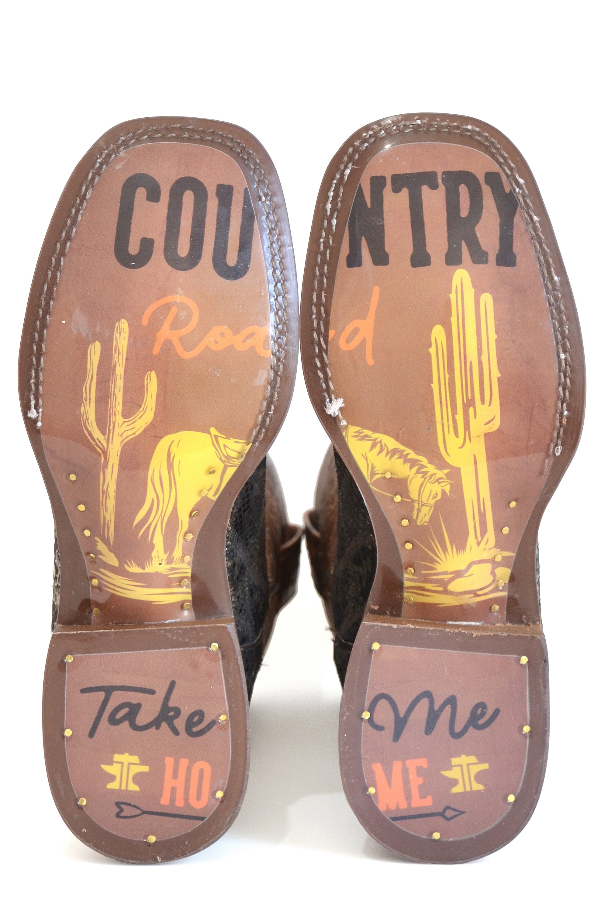 Womens Paisley Python With Country Road Sole – Tin Haul